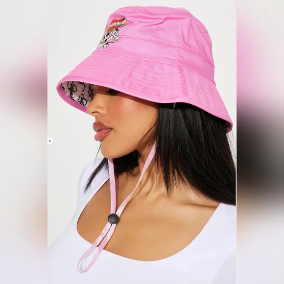 Ed Hardy Pink Bucket Hat with Skull Design - Picture 3 of 8